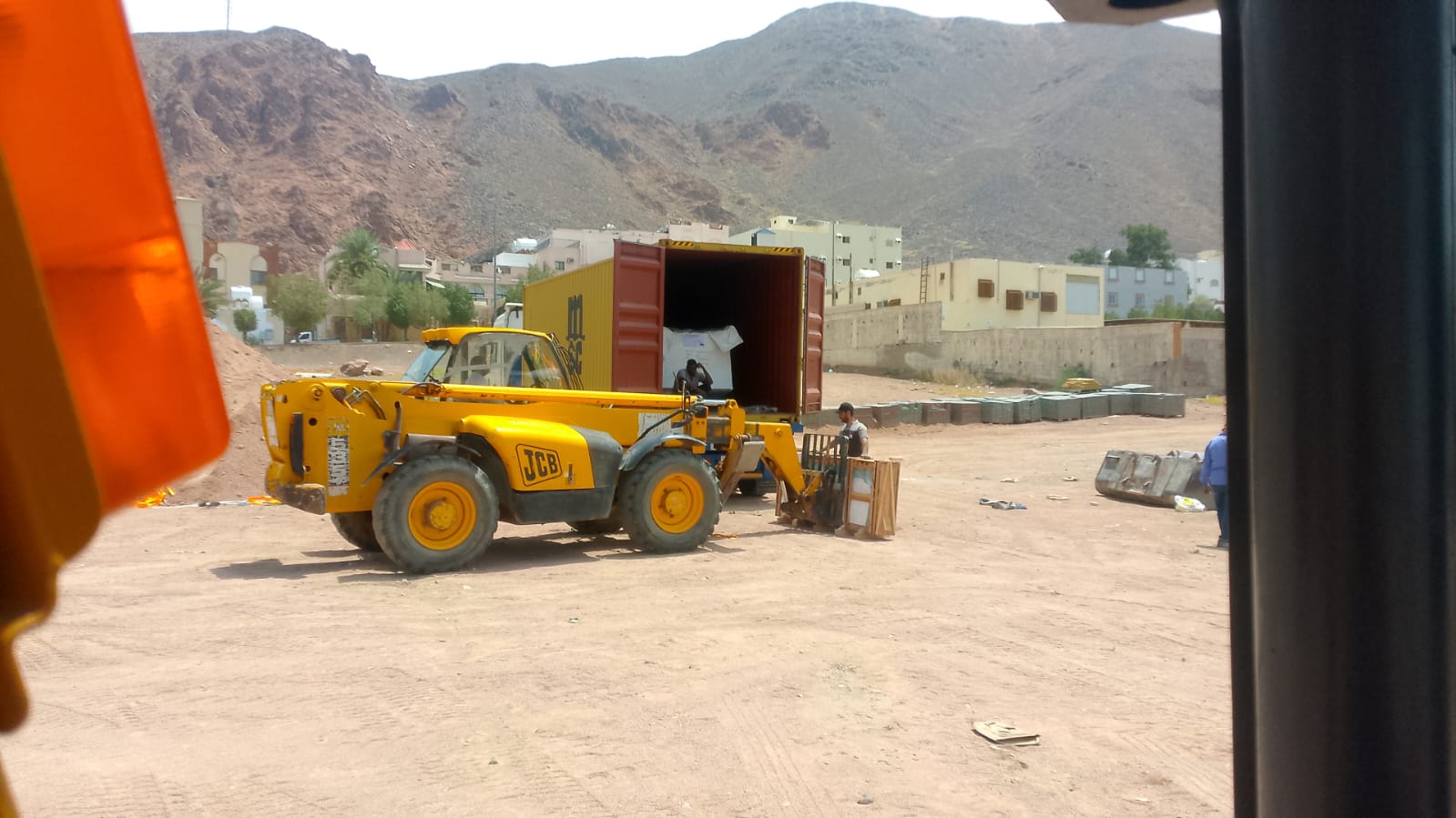 تأجير تليهندر 7 متر ارتفاع 7 متر في السعودية - نيو هيفيك
